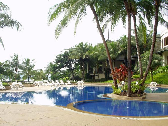Grand Andaman Hotel Pool.