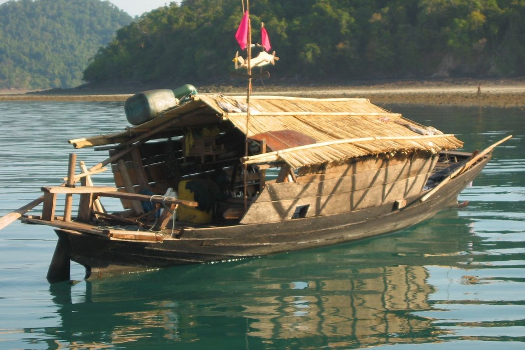 Sea Gypsy boat.